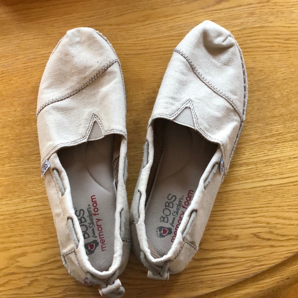 Shoes - Canvas tan slip ons